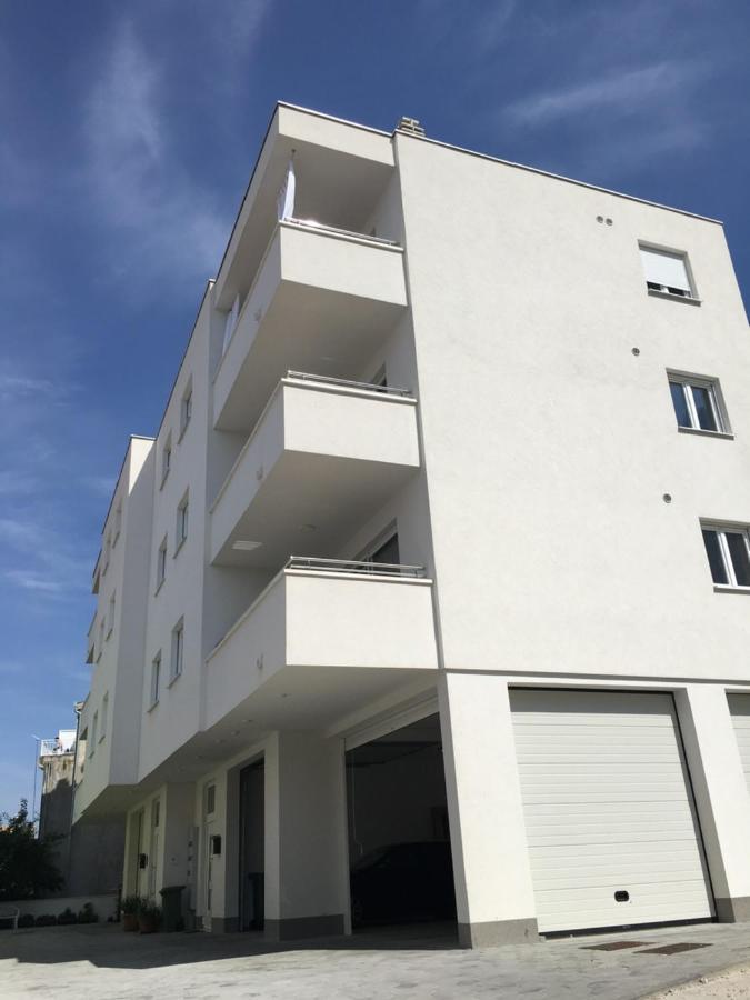 Makarska SUN Suite Bagian luar foto